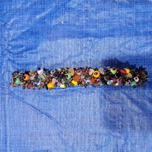 Magnetic multi color beaded bracelet